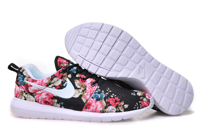 roshe run homme noir et blanc chaussures pas cher nike magasin running